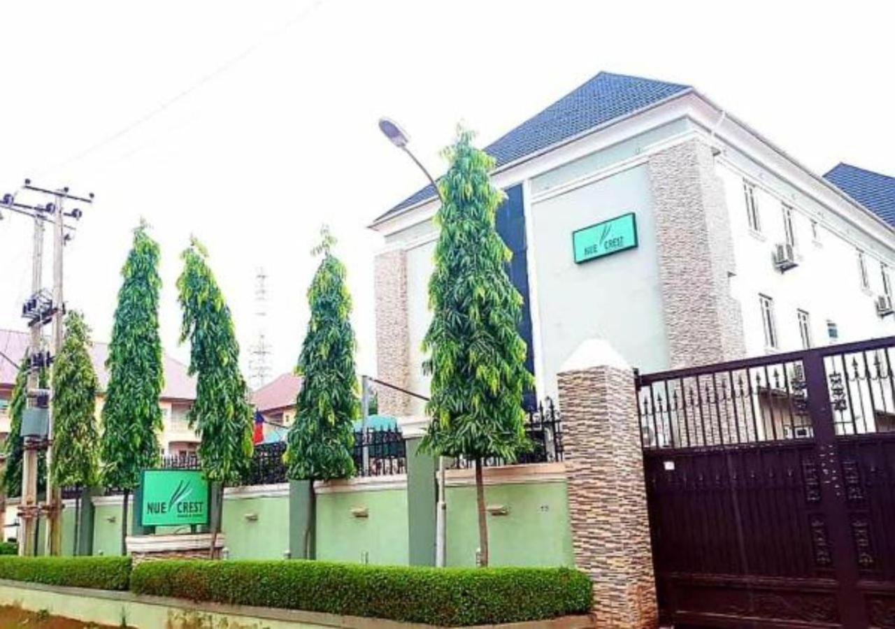 Nue-Crest Hotels & Suites Enugu Buitenkant foto